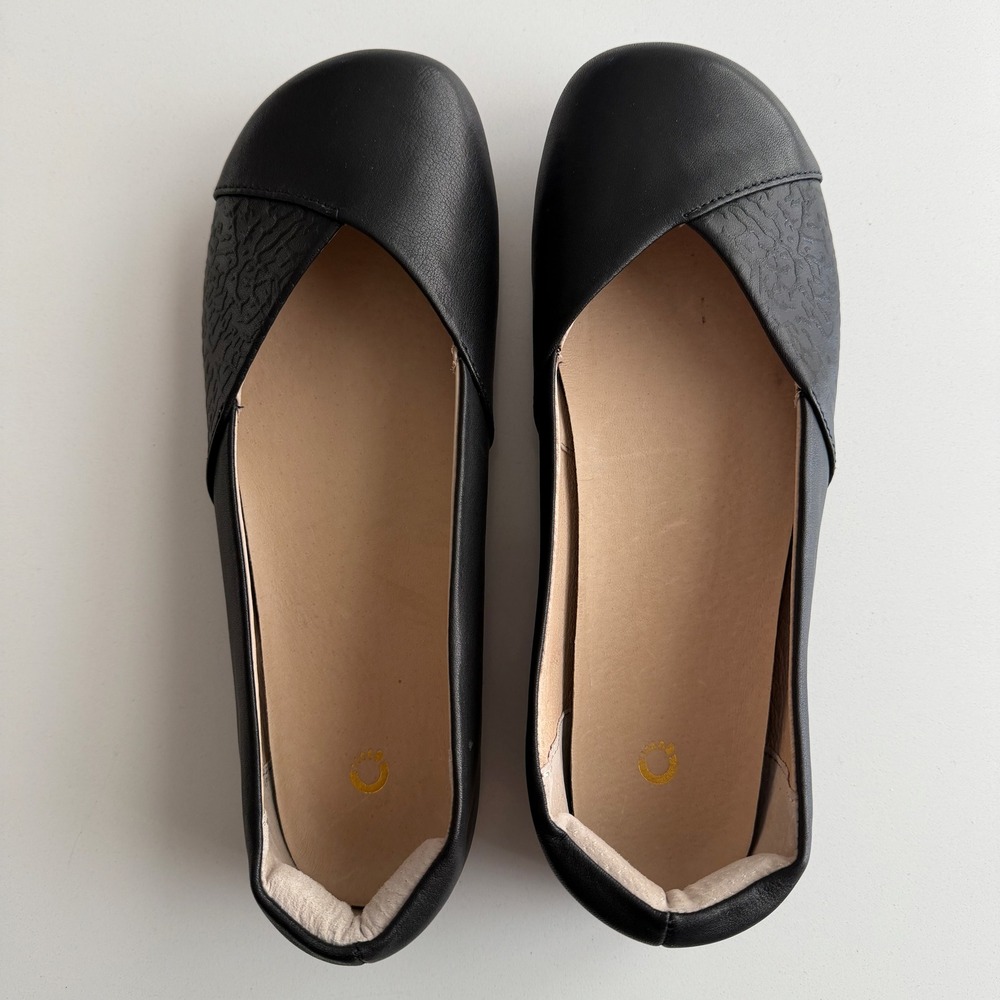 Xero EUC Phoenix Ballerine Barefoot Leather Slip On Black Ballet Flat Shoes sz 9